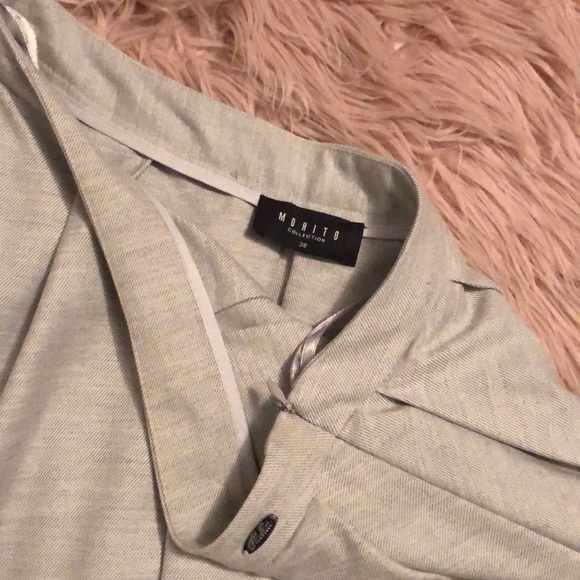 Skirt - Picture 3 of 3